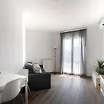 Zina - - 10 Min From Centre And Airport Apartment *