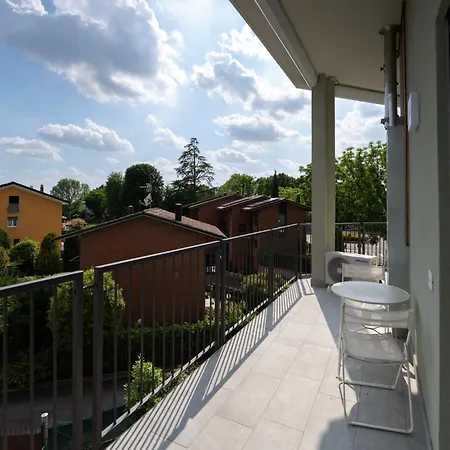 Apartment Zina - - 10 Min From Centre And Airport *